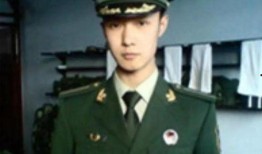 帅气小伙参军被爆料视频,帅气小伙参军瞬间走红，被爆料视频引网友热议