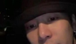 王嘉尔网友爆料视频,揭秘明星幕后故事