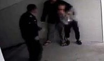 抖音救人爆料视频是真的吗,抖音救人爆料视频真实性存疑