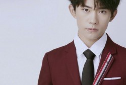 易烊千玺近况爆料视频播放,视频播放背后的真实故事
